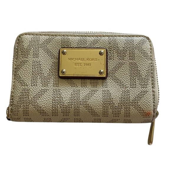 Michael Kors Cream and Gold Women's Wallet - Picture 1 of 8